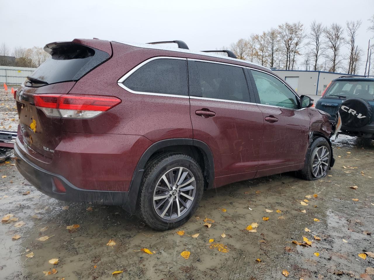 TOYOTA HIGHLANDER SE