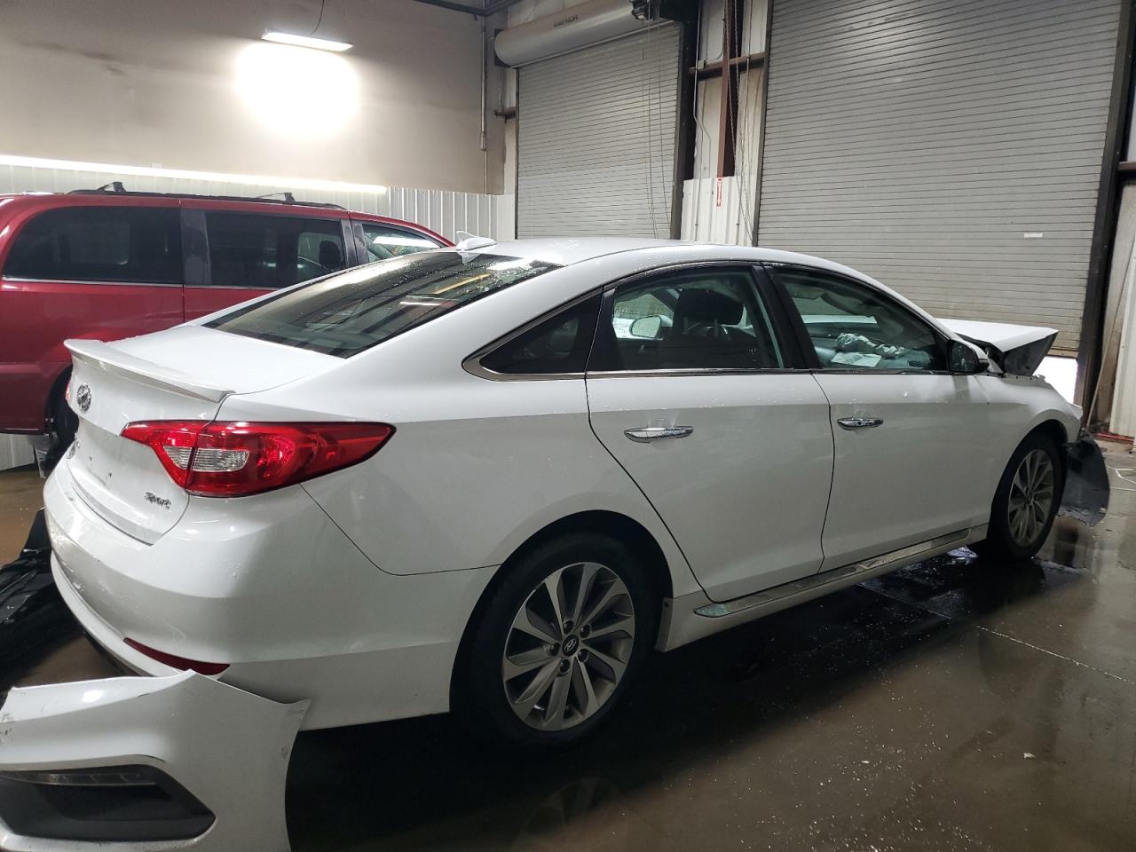 HYUNDAI SONATA SPORT