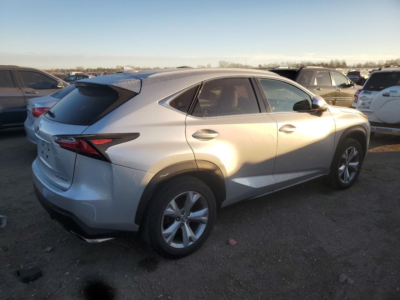 LEXUS NX 200T BASE