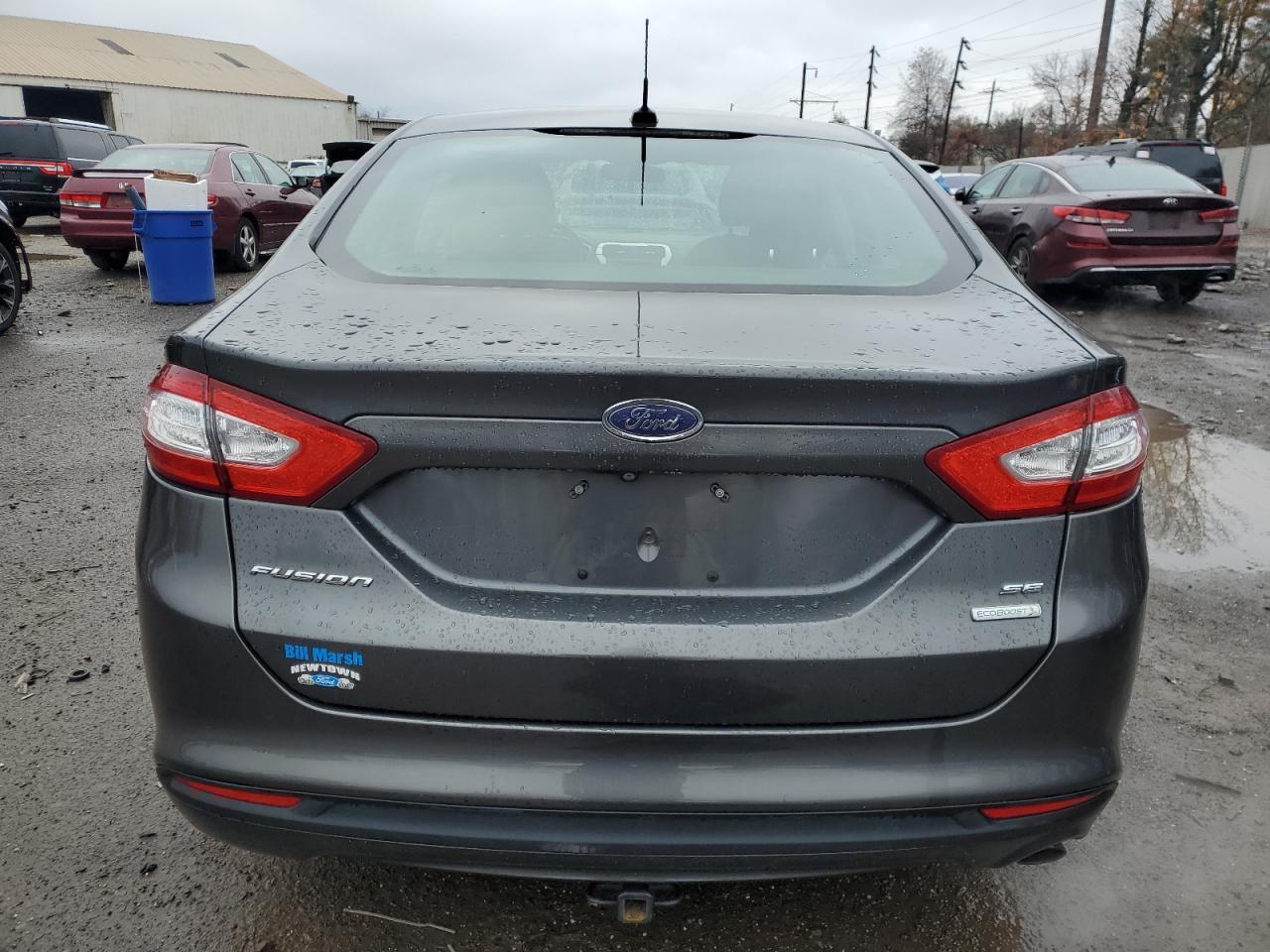 FORD FUSION SE