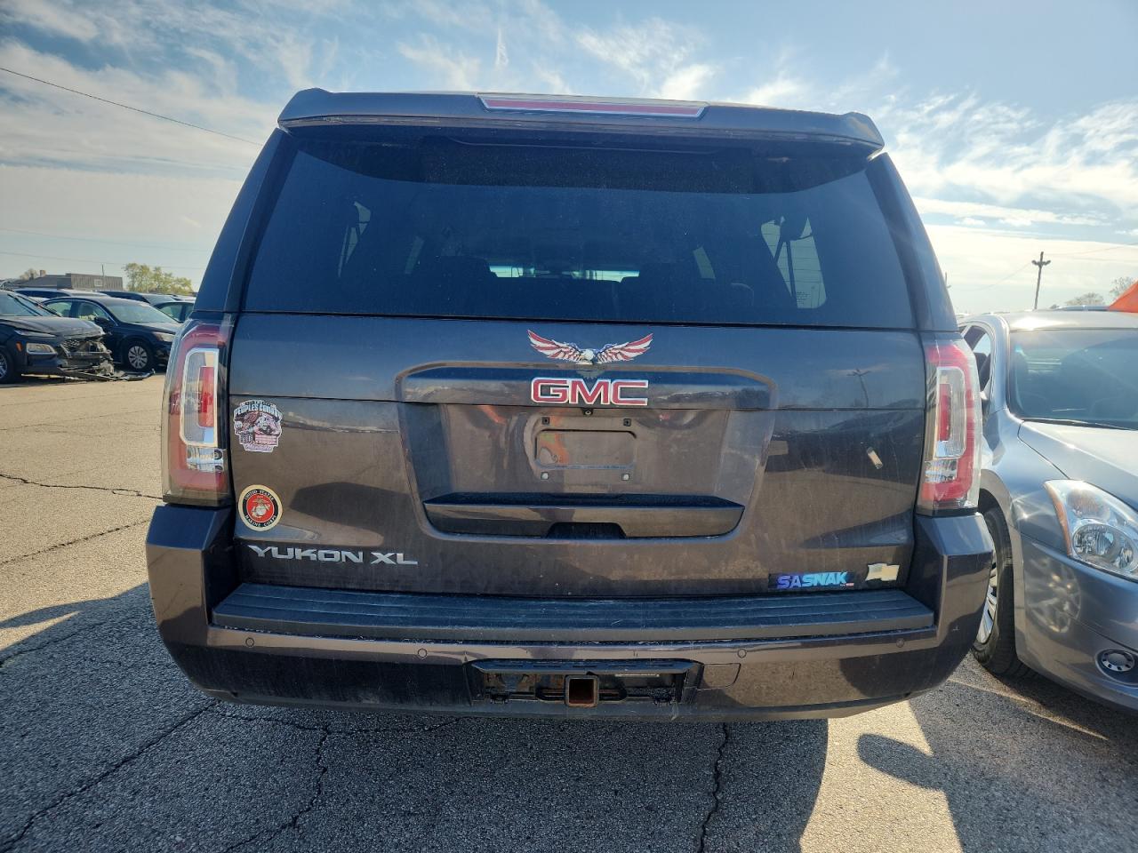 GMC YUKON K1500 SLE