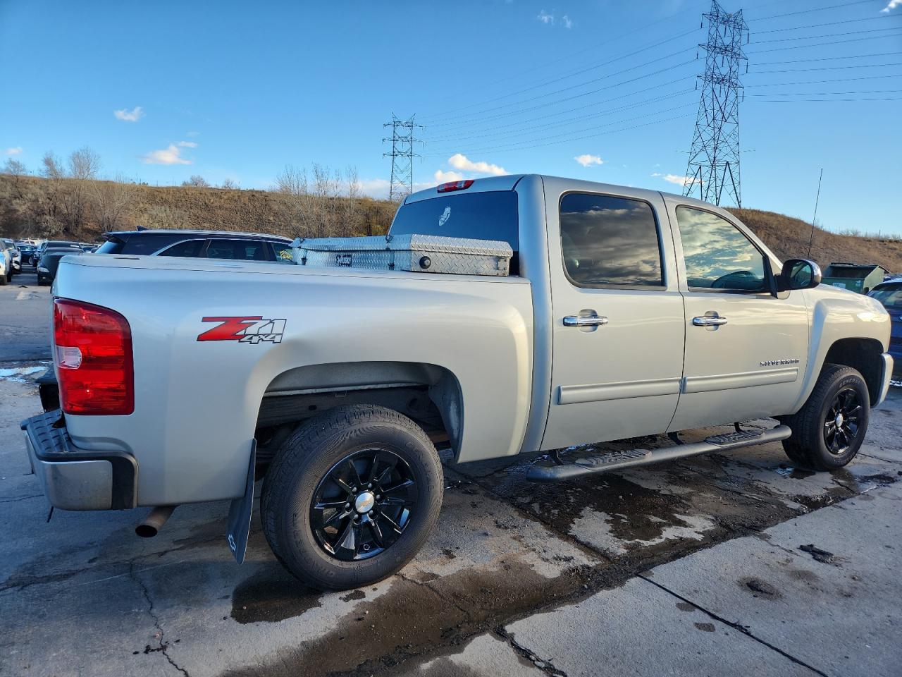 CHEVROLET SILVERADO K1500 LT