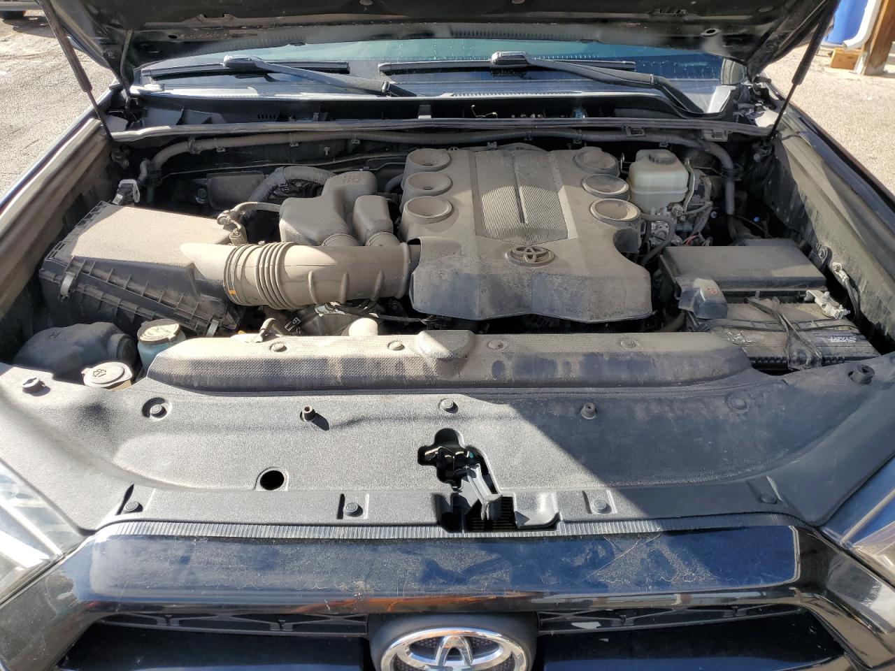 TOYOTA 4RUNNER SR5/SR5 PREMIUM