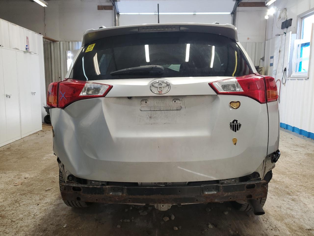 TOYOTA RAV4 XLE