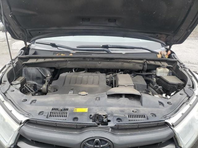 2015 TOYOTA HIGHLANDER #3303724460