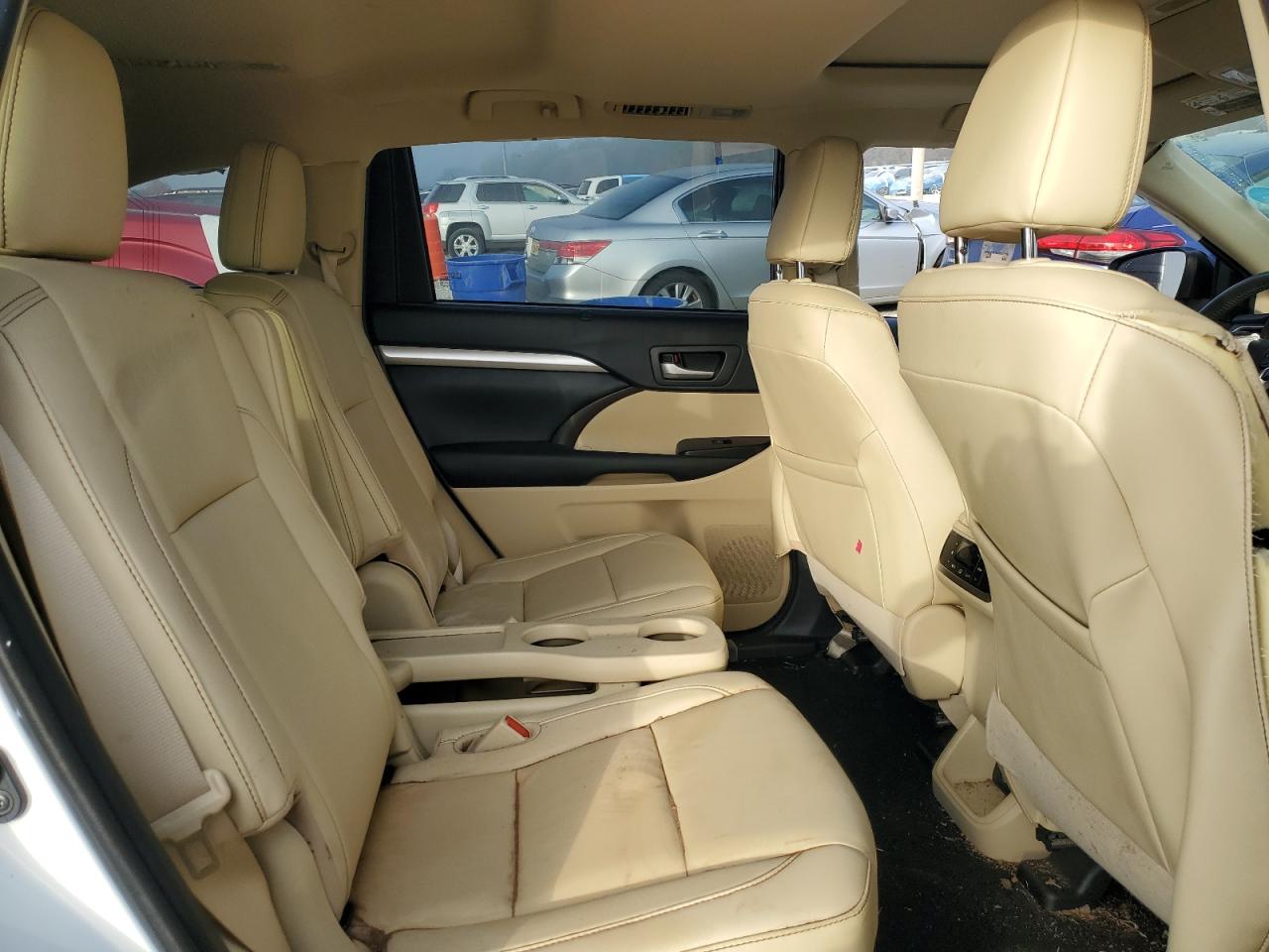 TOYOTA HIGHLANDER SE