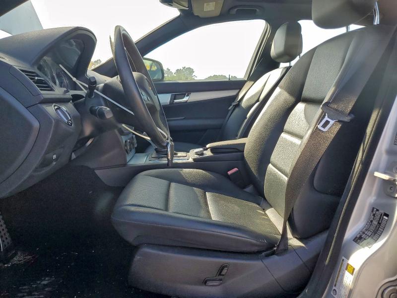 2008 MERCEDES-BENZ 300-CLASS #3297983042