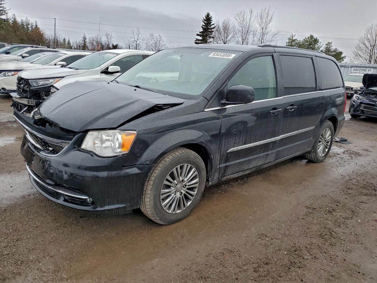 CHRYSLER TOWN & COUNTRY TOURING L