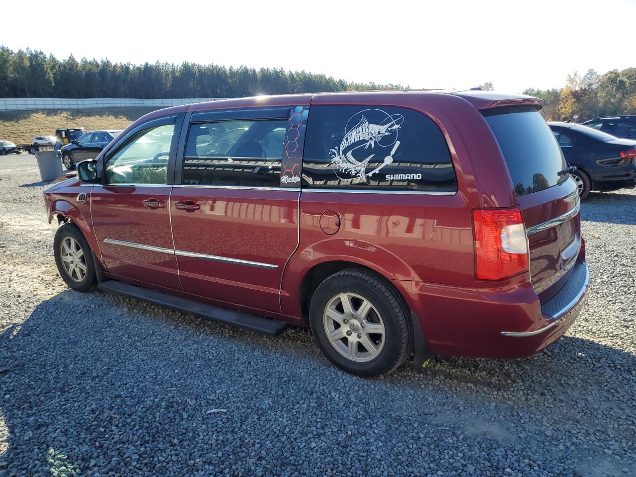 CHRYSLER TOWN & COUNTRY TOURING L