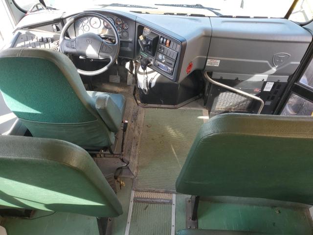 2014 IC CORPORATION 3000 #3280398321