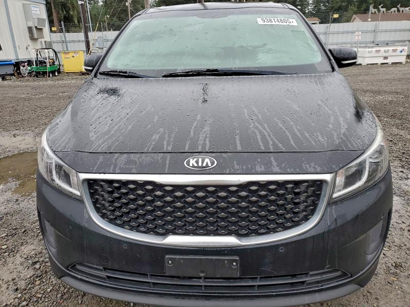 2017 KIA SEDONA LX #3303758439