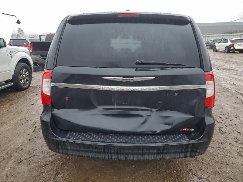 2015 CHRYSLER TOWN & COU #3297961790