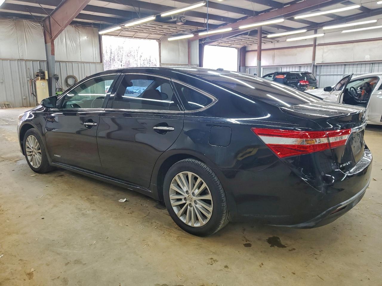 TOYOTA AVALON HYBRID