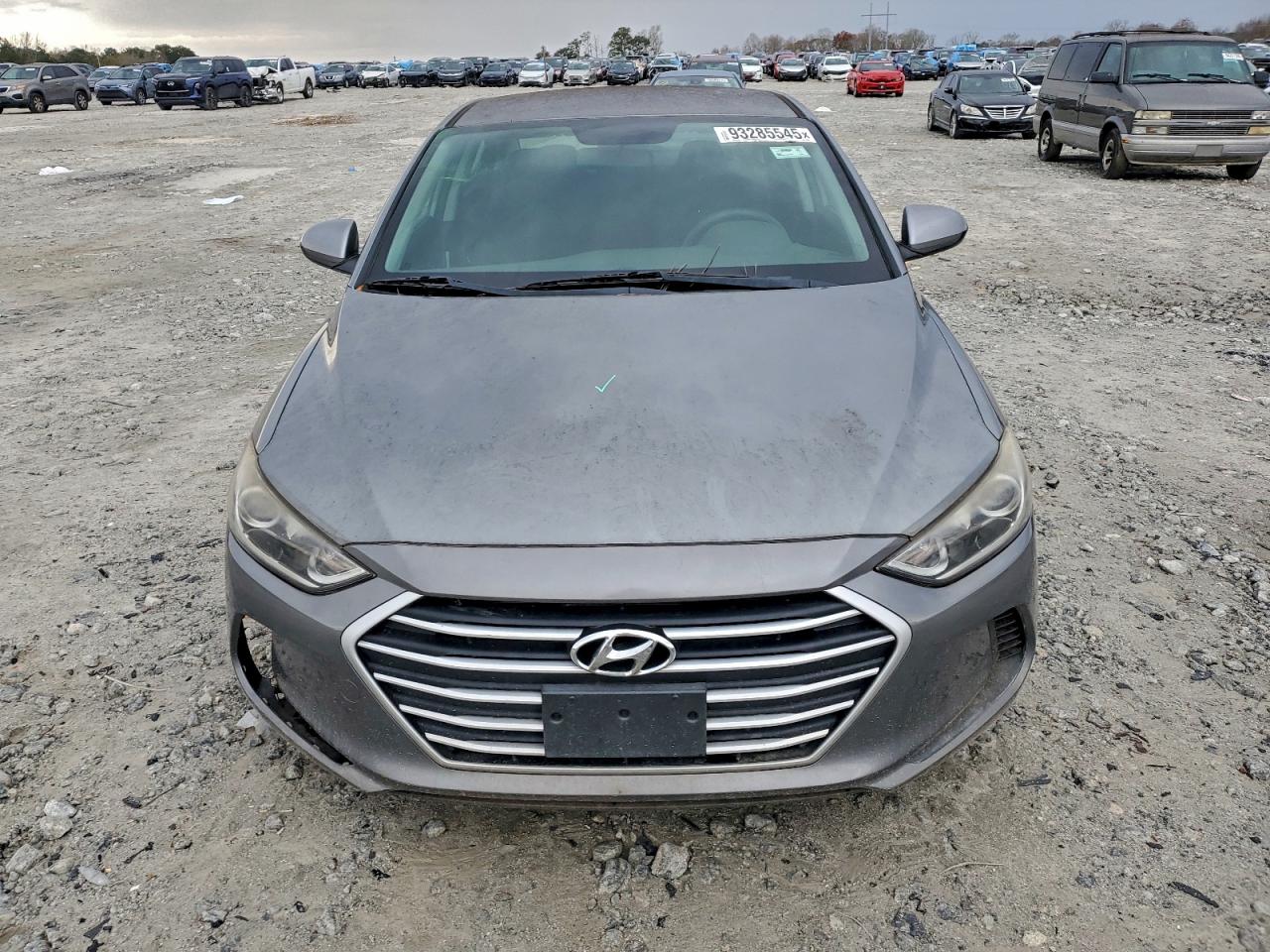 Lot #3315951106 2018 HYUNDAI ELANTRA SE