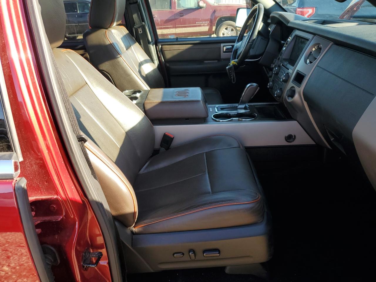 FORD EXPEDITION EL XLT