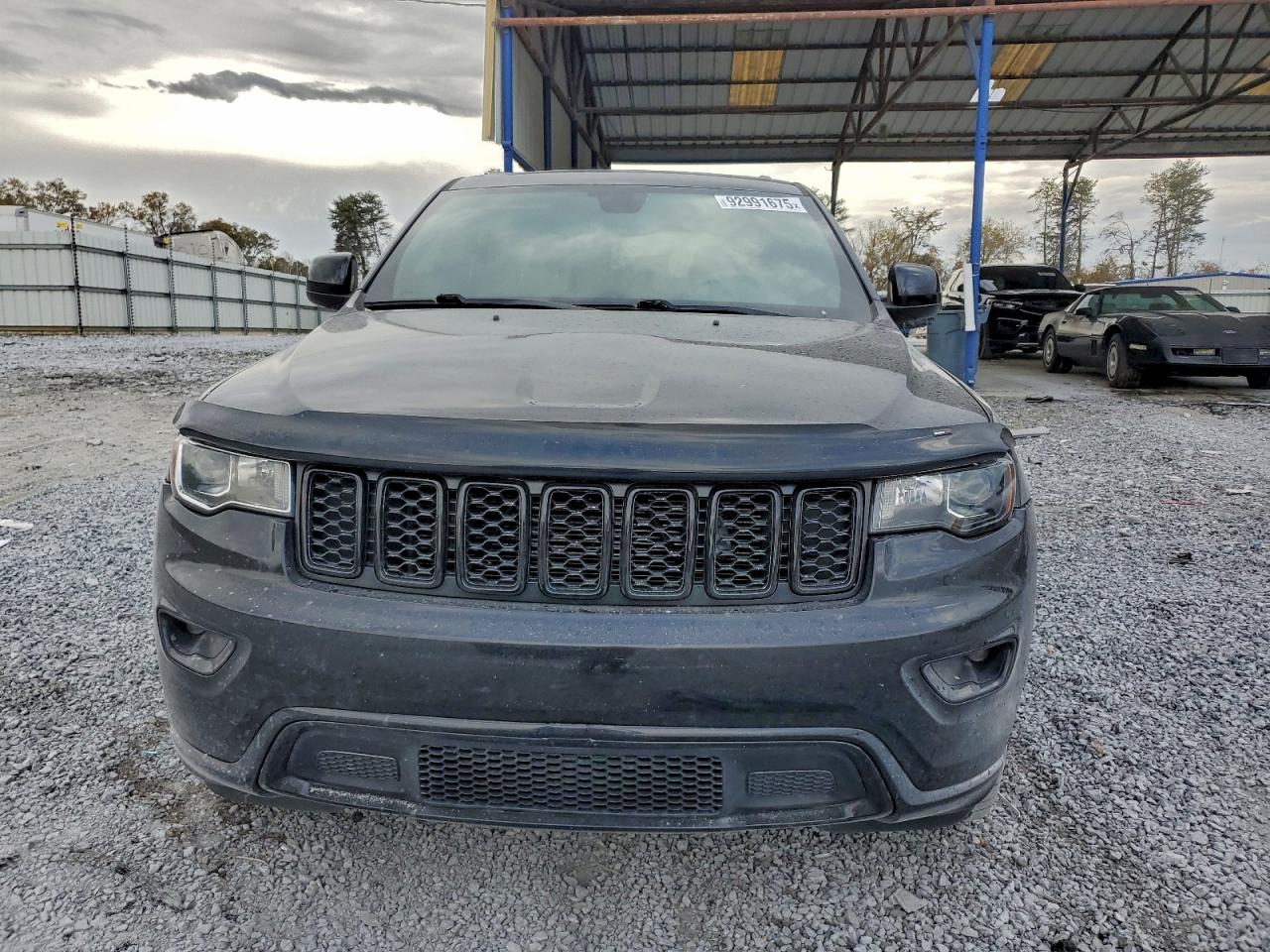 JEEP GRAND CHEROKEE LAREDO