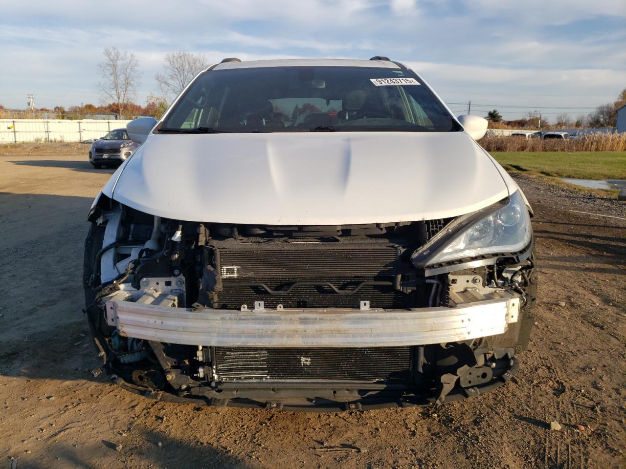 CHRYSLER PACIFICA TOURING L