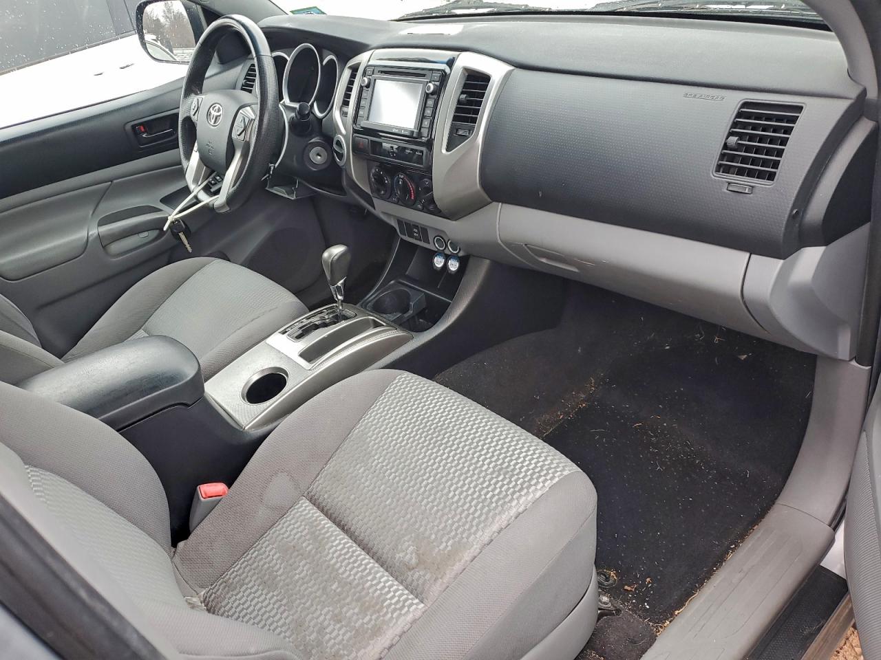 TOYOTA TACOMA ACCESS CAB