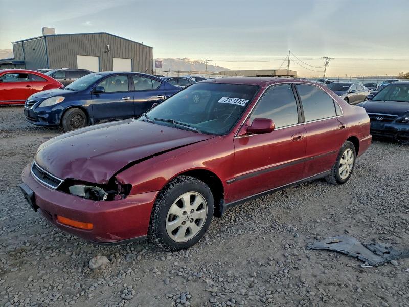 Global Auto Auctions: 1996 HONDA ACCORD LX