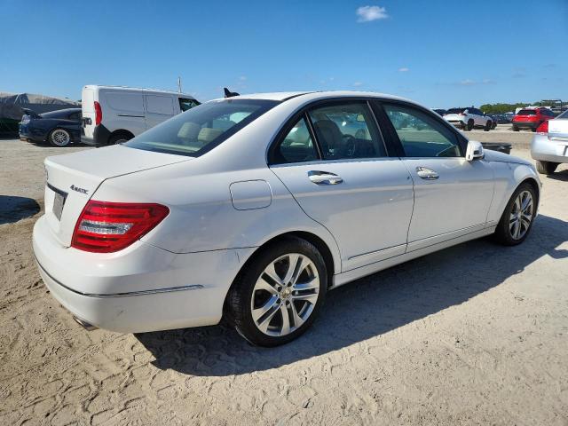 2014 MERCEDES-BENZ C 300 4MAT - WDDGF8AB3EA922913