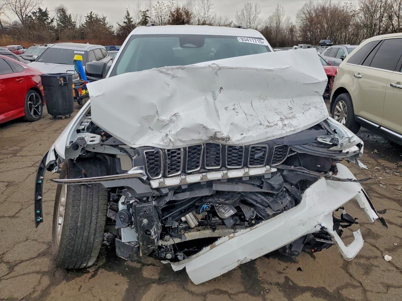 JEEP GRAND CHEROKEE LAREDO