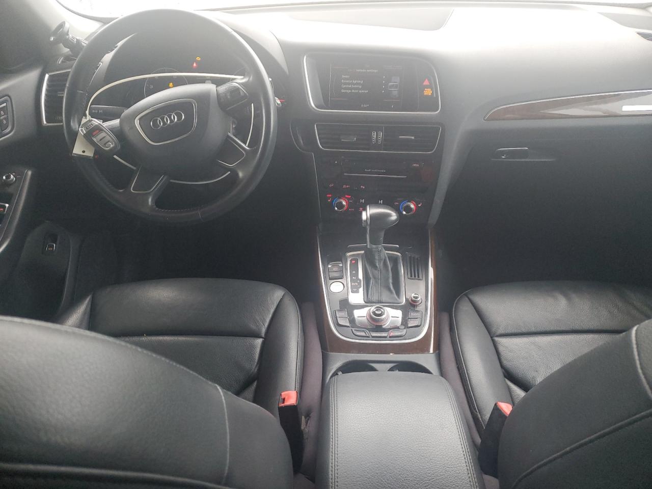 AUDI Q5 PREMIUM PLUS