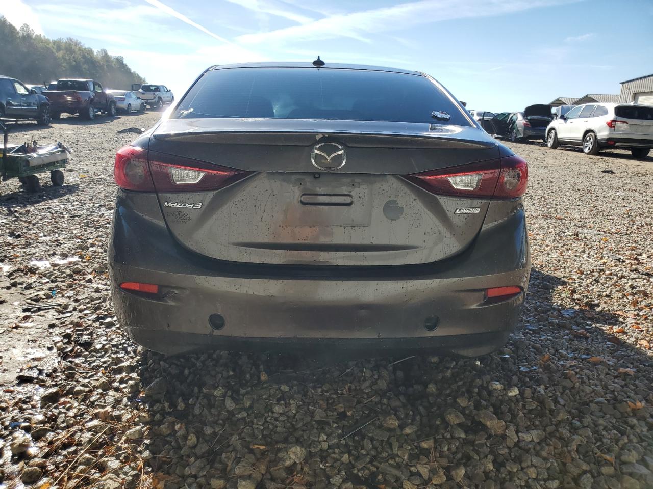 MAZDA 3 GRAND TOURING