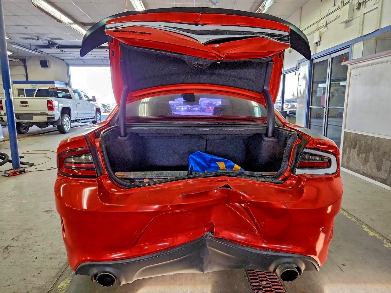 DODGE CHARGER R/T 392