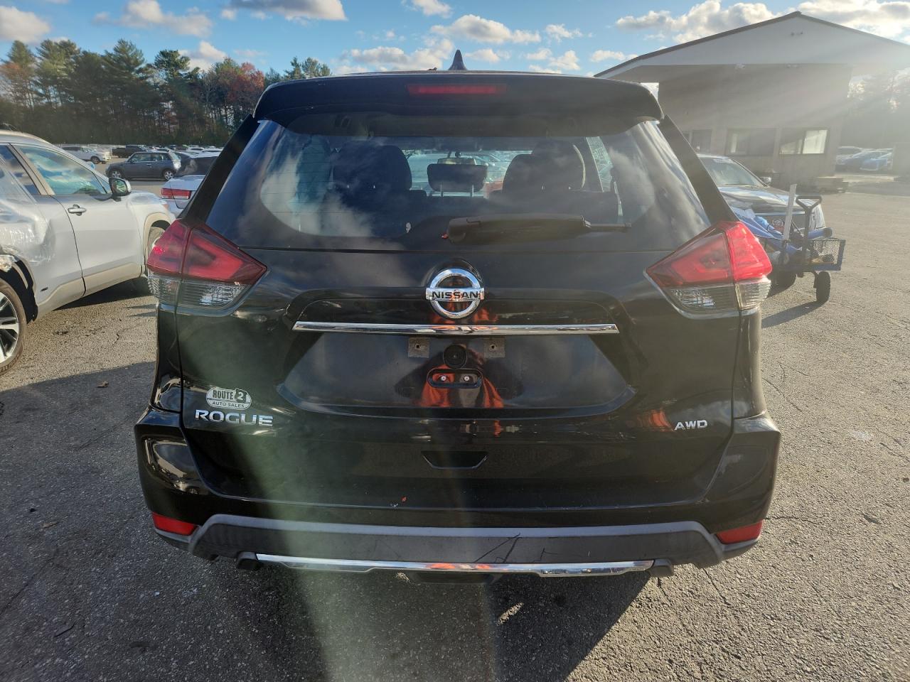 NISSAN ROGUE S