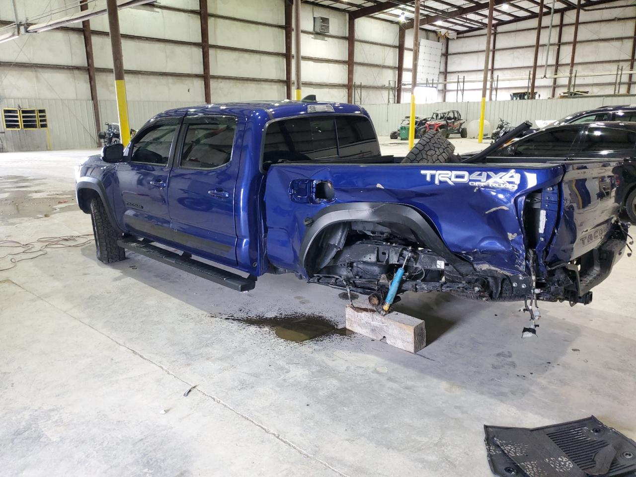 TOYOTA TACOMA DOUBLE CAB