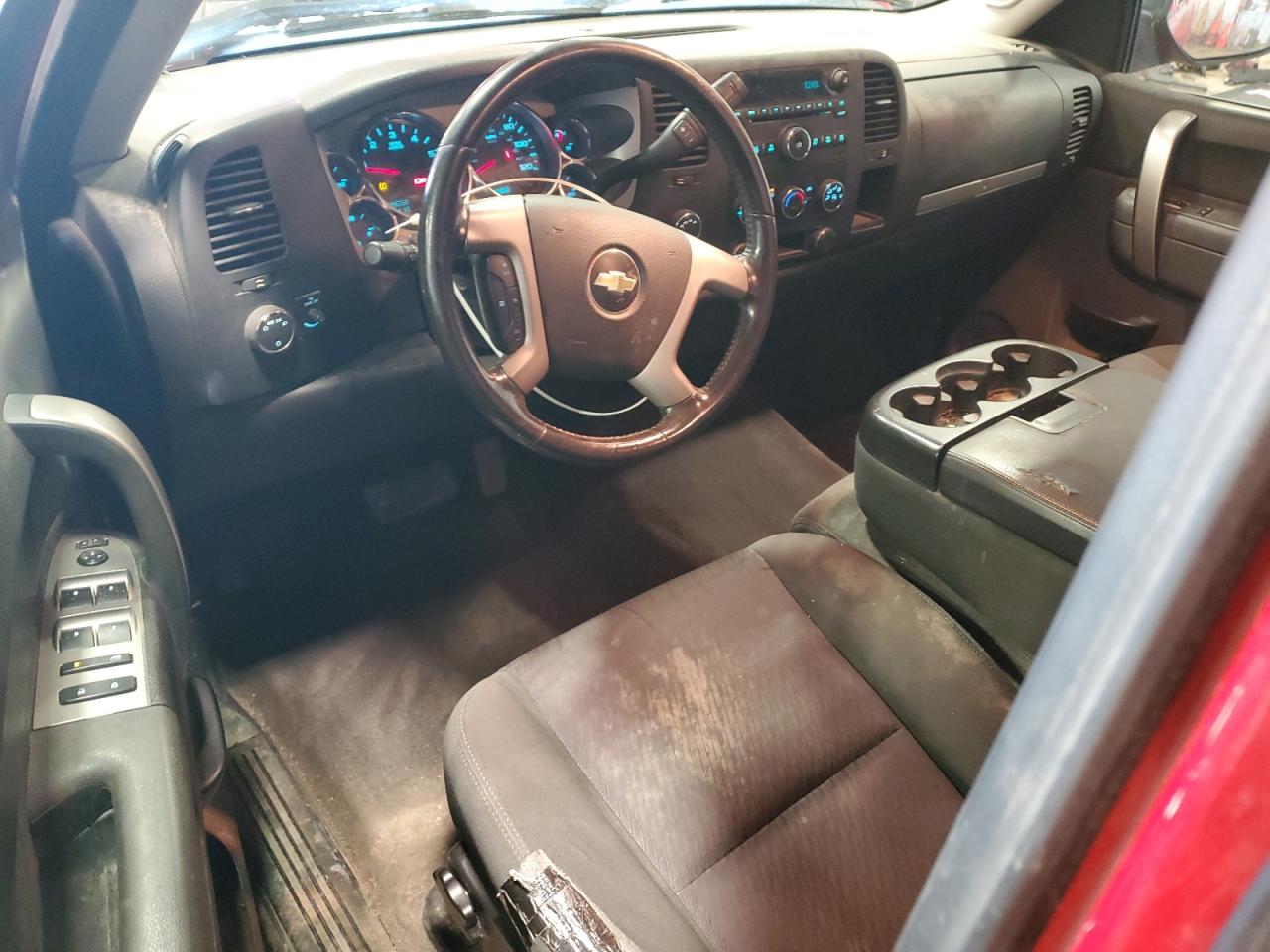 CHEVROLET SILVERADO K1500 LT