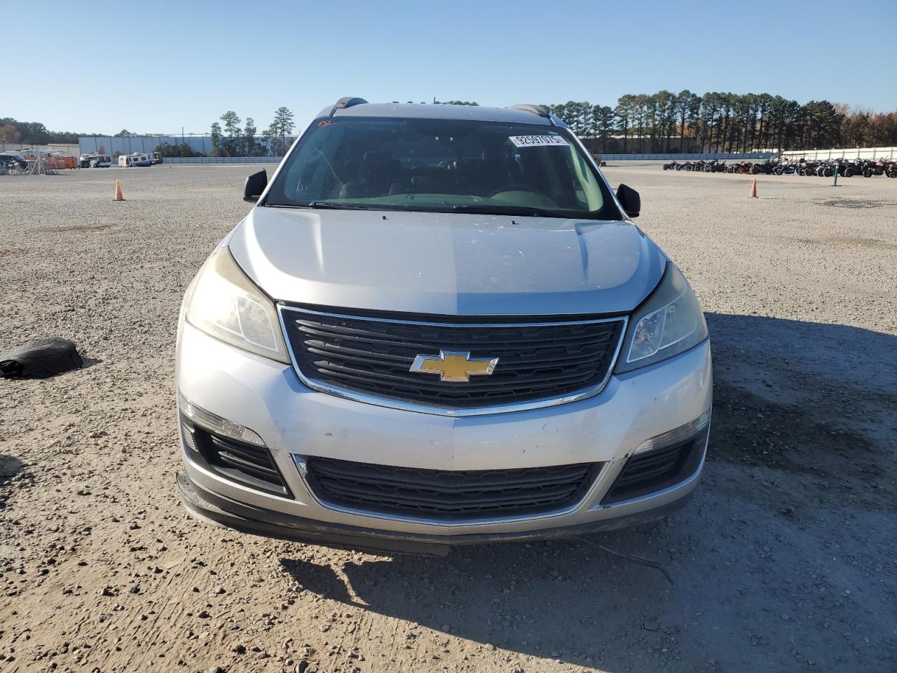 CHEVROLET TRAVERSE LS