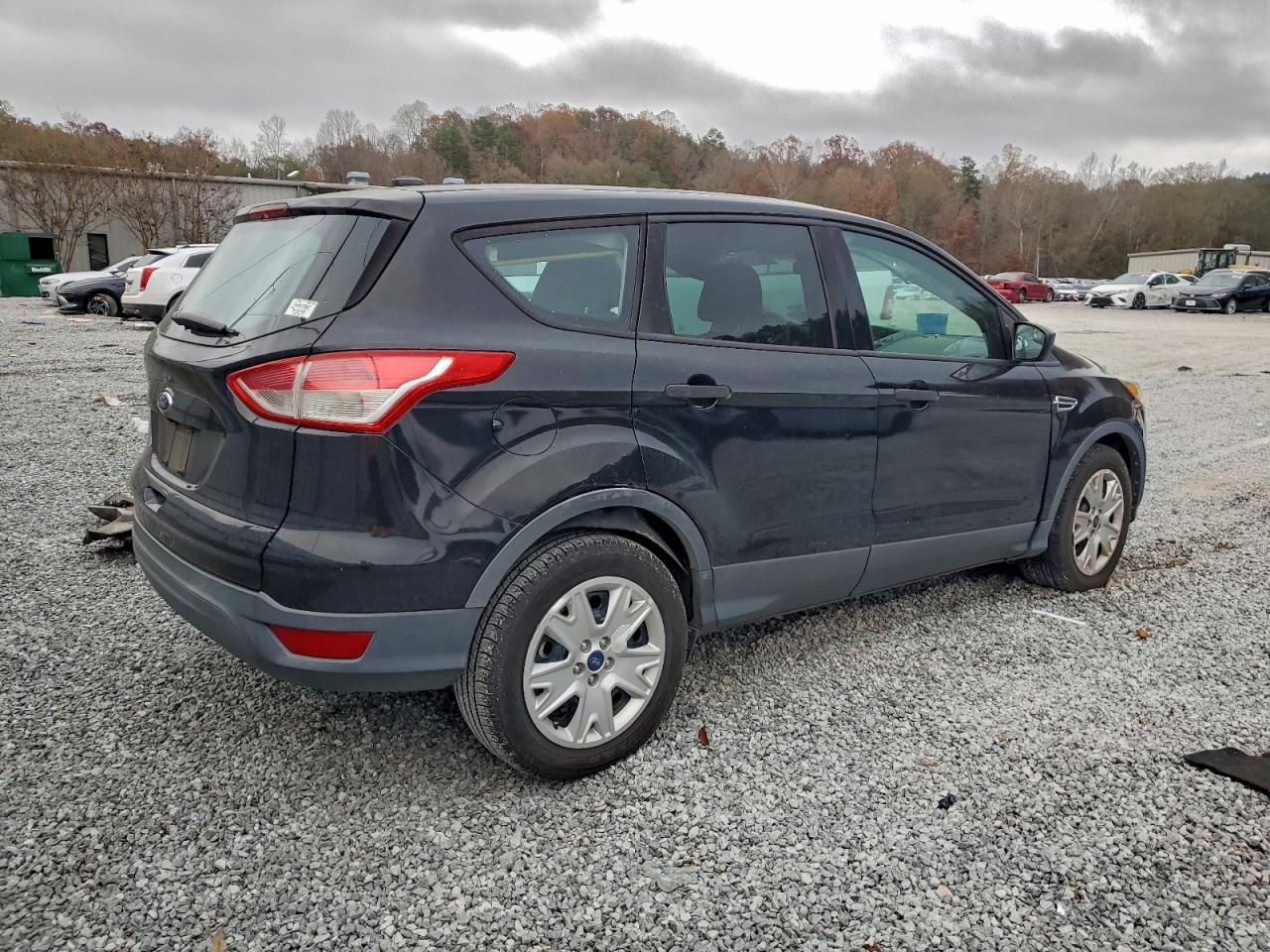 FORD ESCAPE S