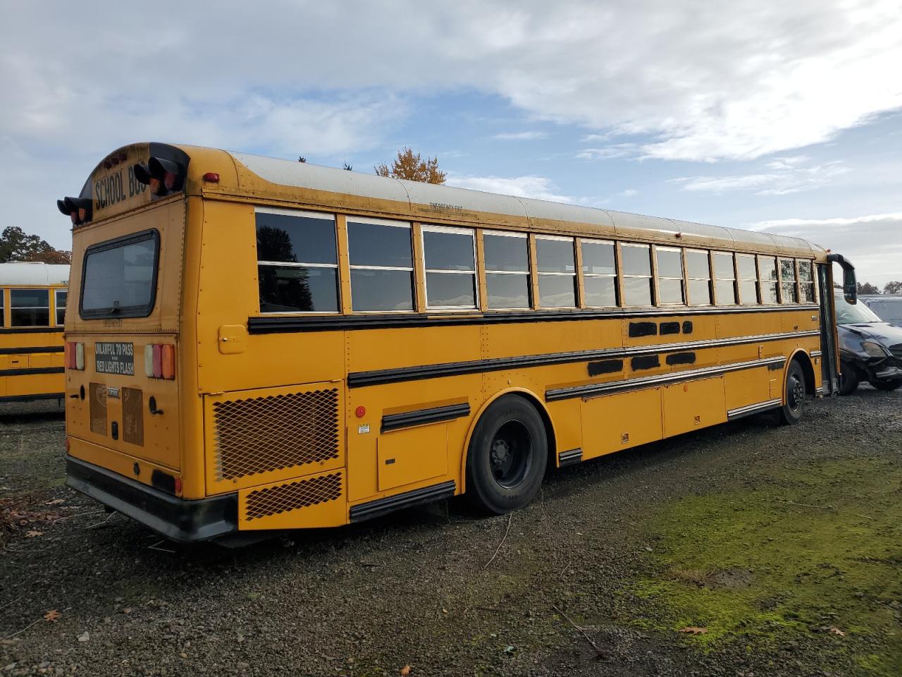 Lot #3282738283 2013 THOMAS SAF-T-LINER HDX