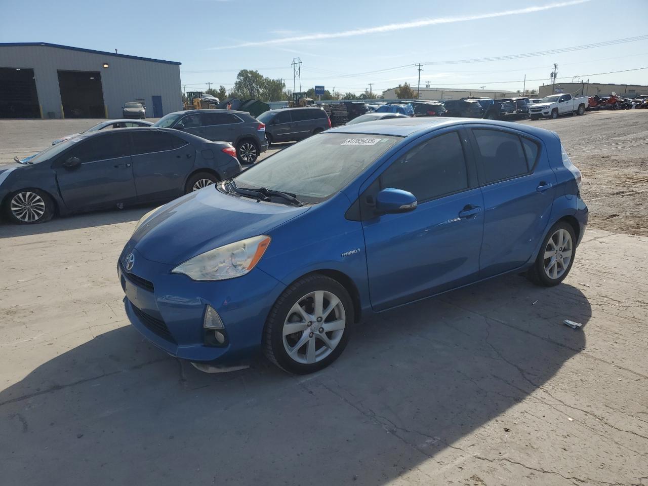 TOYOTA PRIUS C