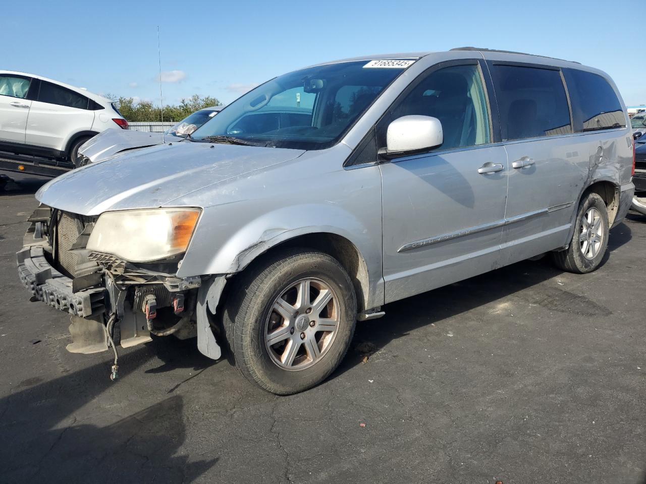 CHRYSLER TOWN & COUNTRY TOURING