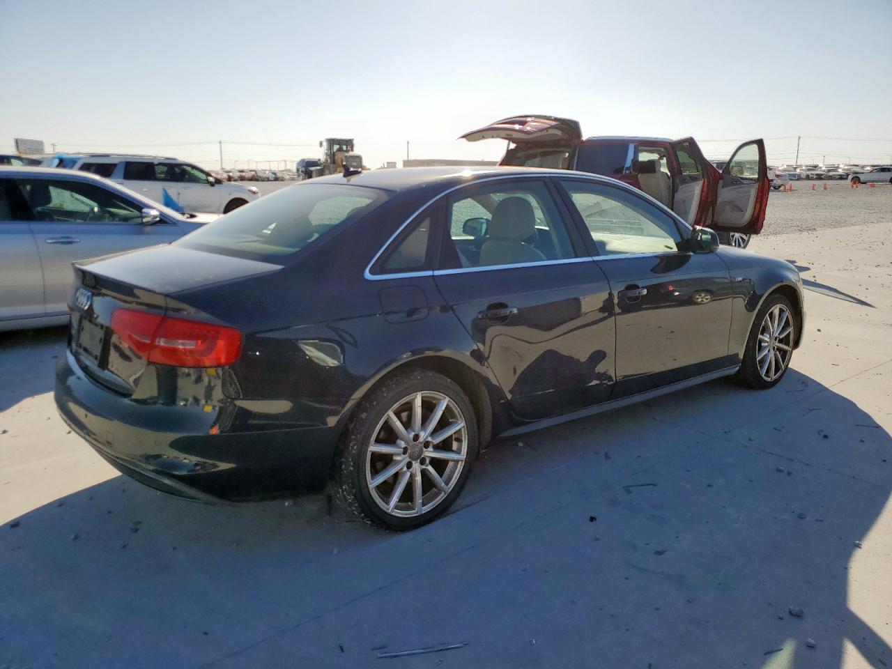 AUDI A4 PREMIUM PLUS
