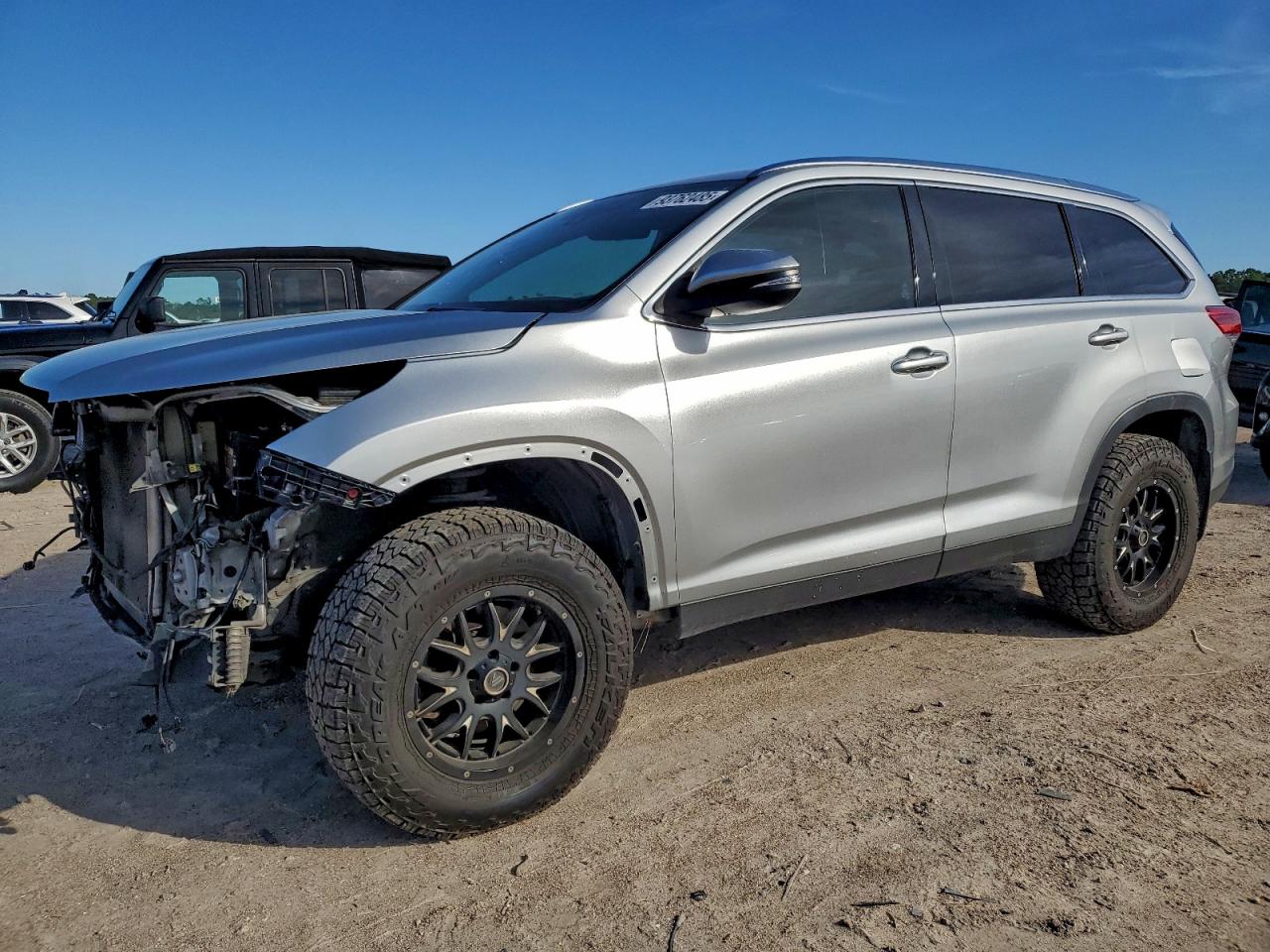 TOYOTA HIGHLANDER SE