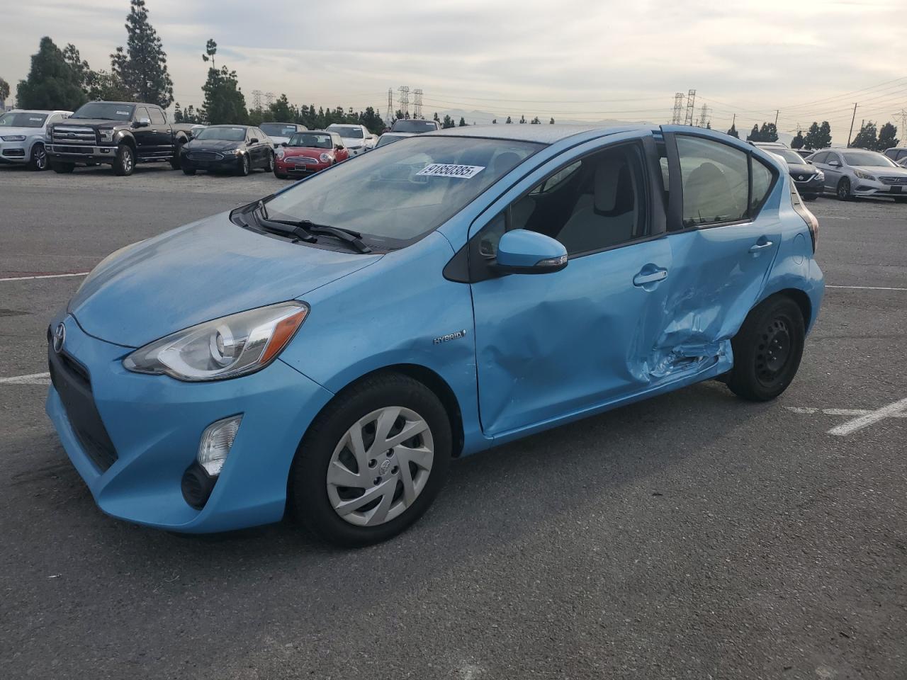 TOYOTA PRIUS C