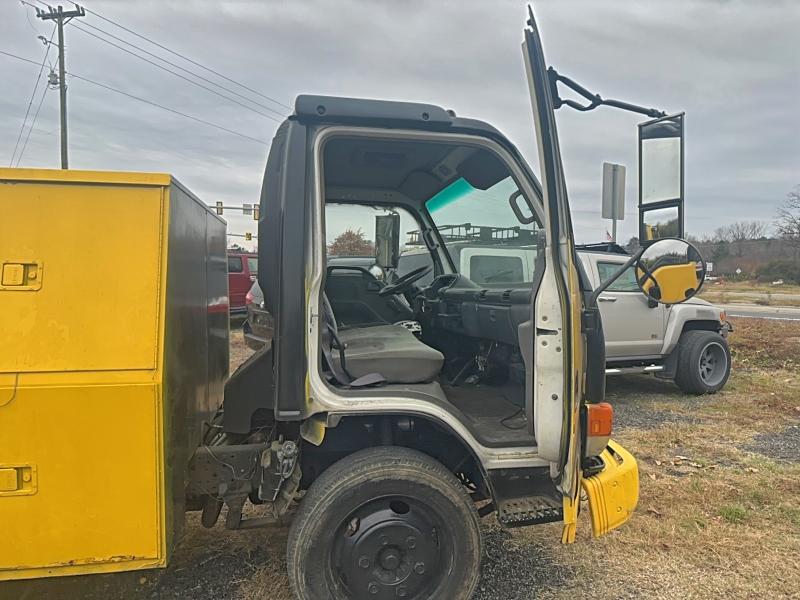 2003 ISUZU NPR #3296999816