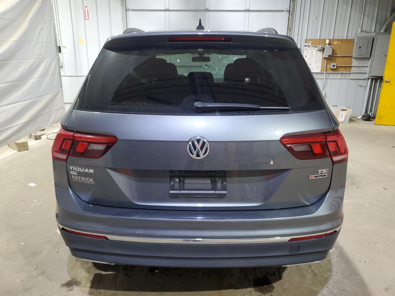 VOLKSWAGEN TIGUAN SE