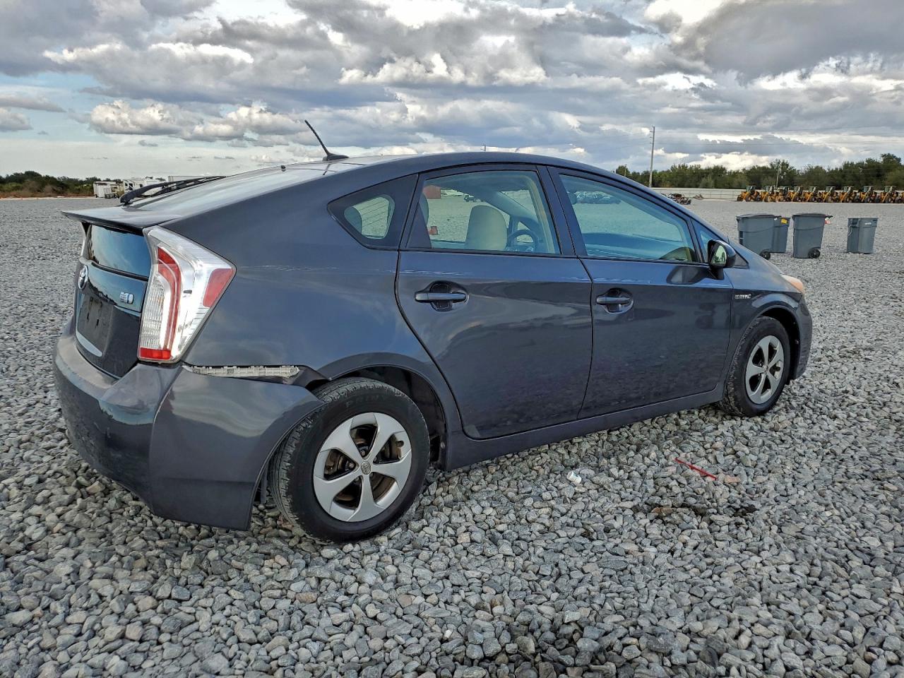 Lot #3311582792 2015 TOYOTA PRIUS