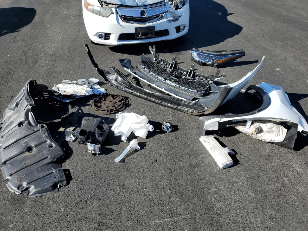 TOYOTA HIGHLANDER HYBRID XLE