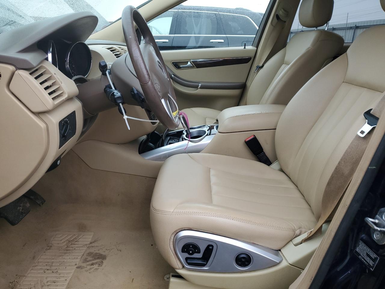 MERCEDES-BENZ R-CLASS 350 4MATIC