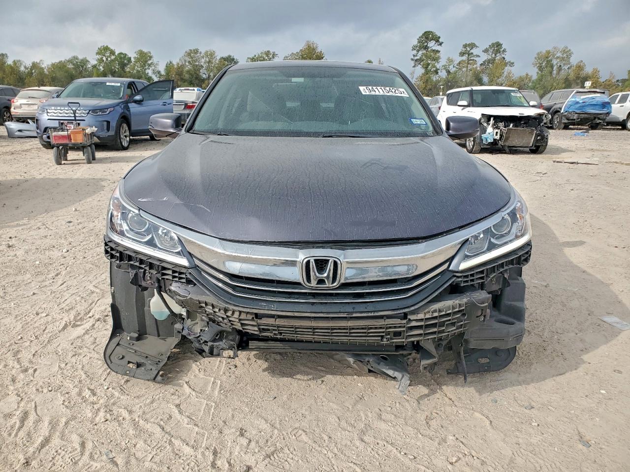 Lot #3304817558 2016 HONDA ACCORD EX