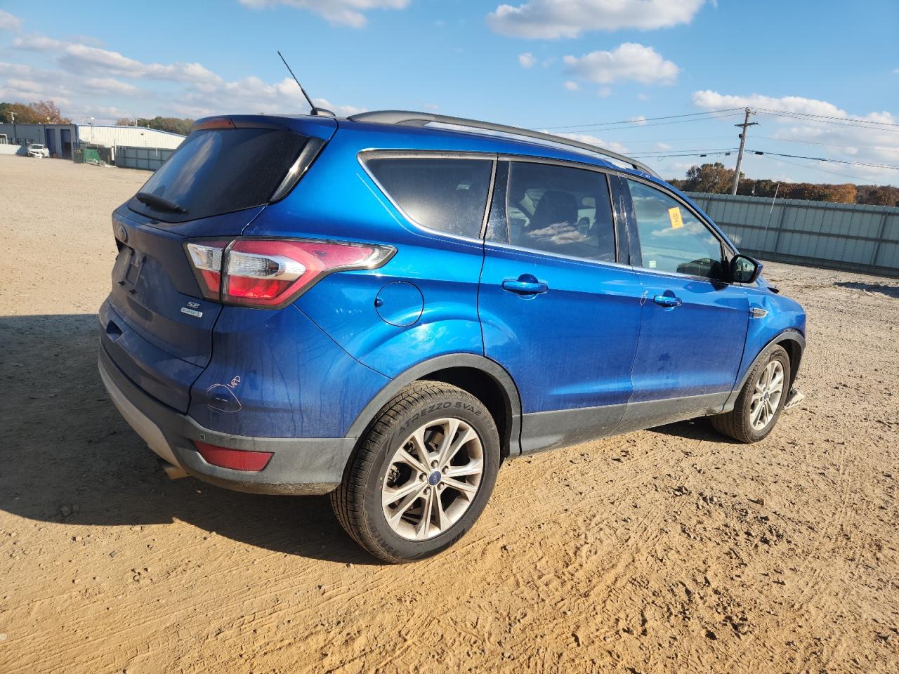 FORD ESCAPE SE