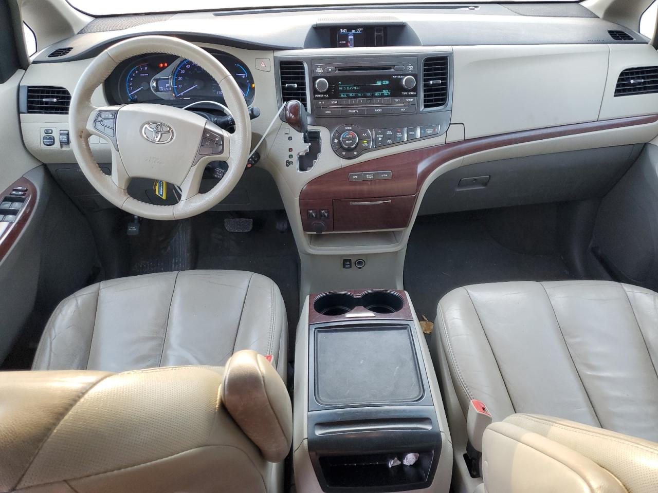 Lot #3302869928 2013 TOYOTA SIENNA XLE