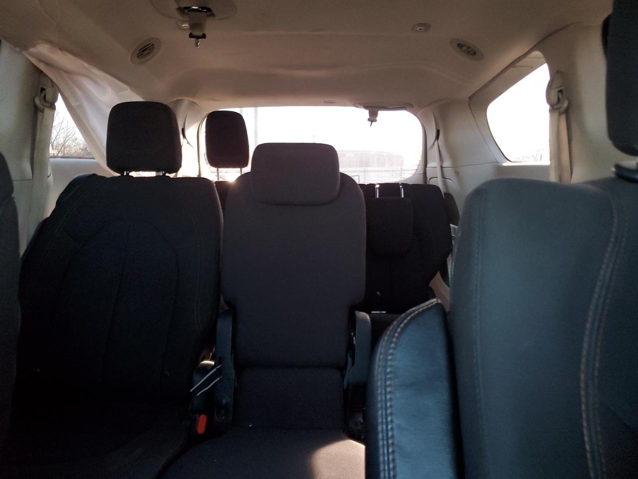 CHRYSLER PACIFICA TOURING