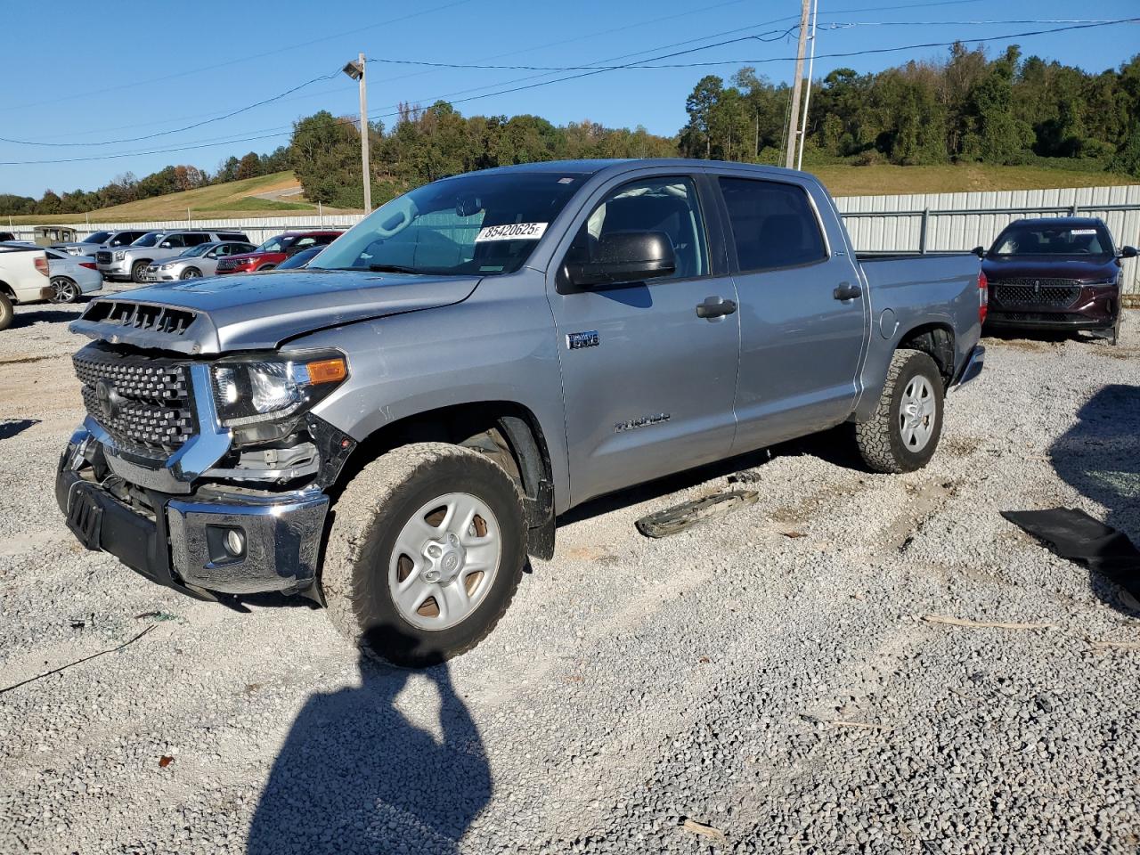 TOYOTA TUNDRA CREWMAX SR5