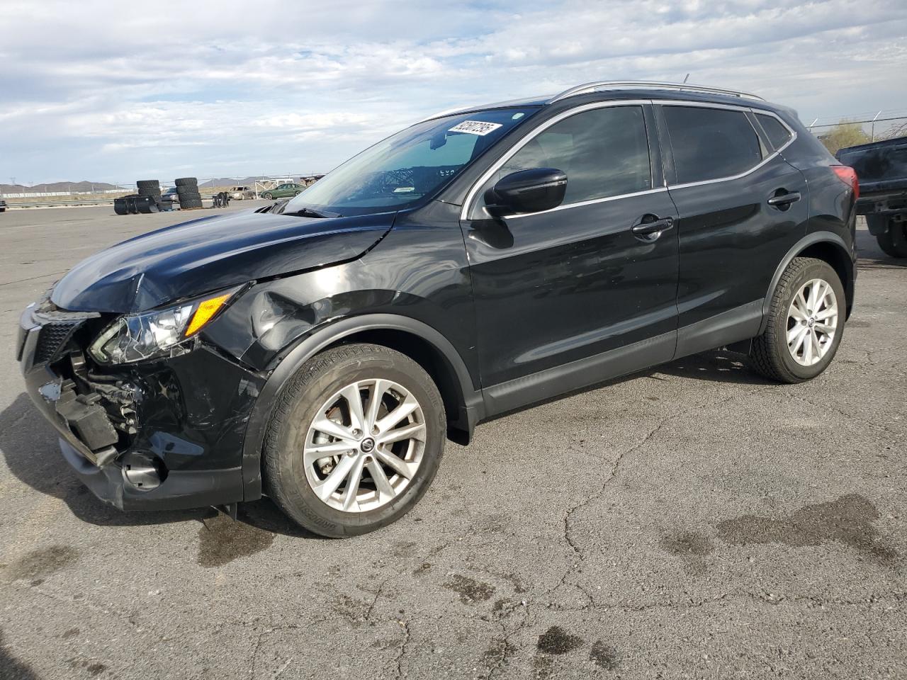 NISSAN ROGUE SPORT S